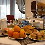Majestic Hotel 3*
