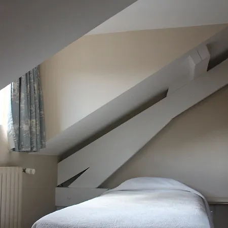 梅杰斯提科酒店 3*