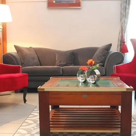 Majestic מלון לורדה