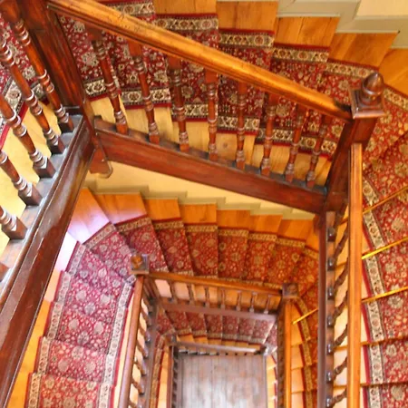 梅杰斯提科酒店 卢德