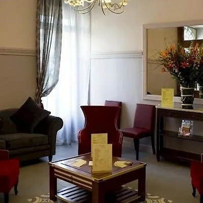 マジェスティック 3* ルルド