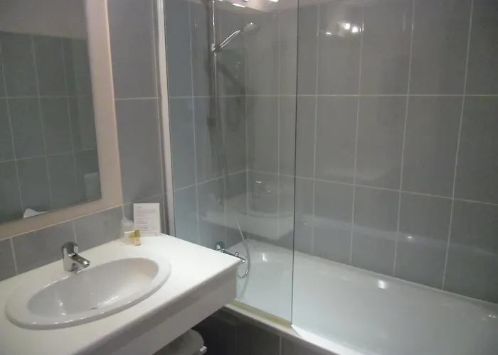 Отель Majestic Лурд